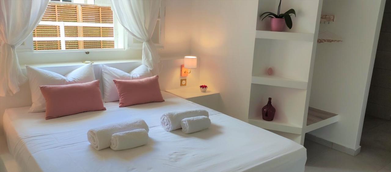 Philoxenia, Maison Et Table D'Hotes La Saline Le Bains Ngoại thất bức ảnh